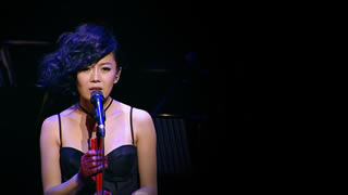 胡琳.Bianca Live.香港2011个人演唱会.44.4G.1080P高清蓝光原盘演唱会.BDMV